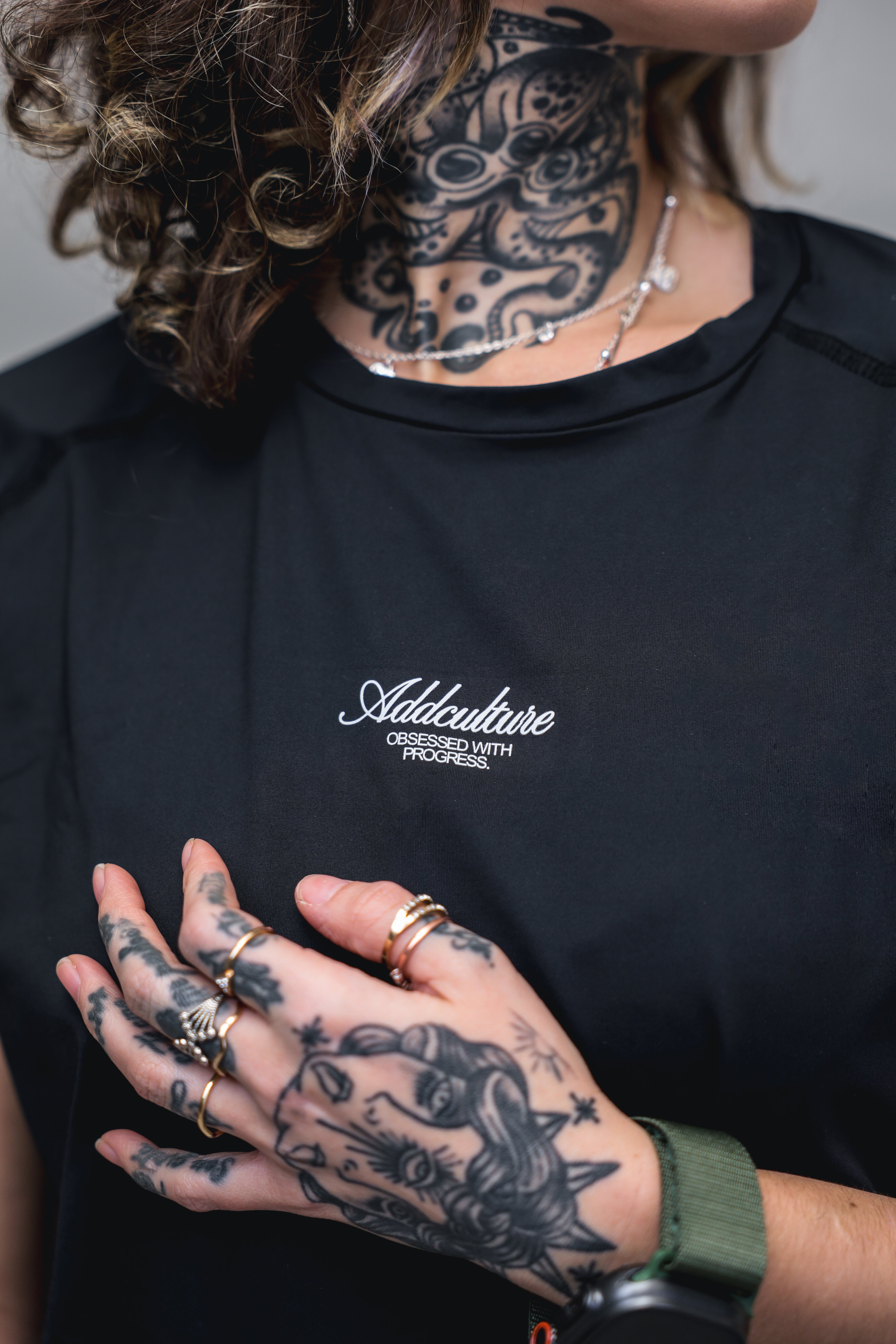 CAMISETA ARMOR PERFORMANCE PRETA