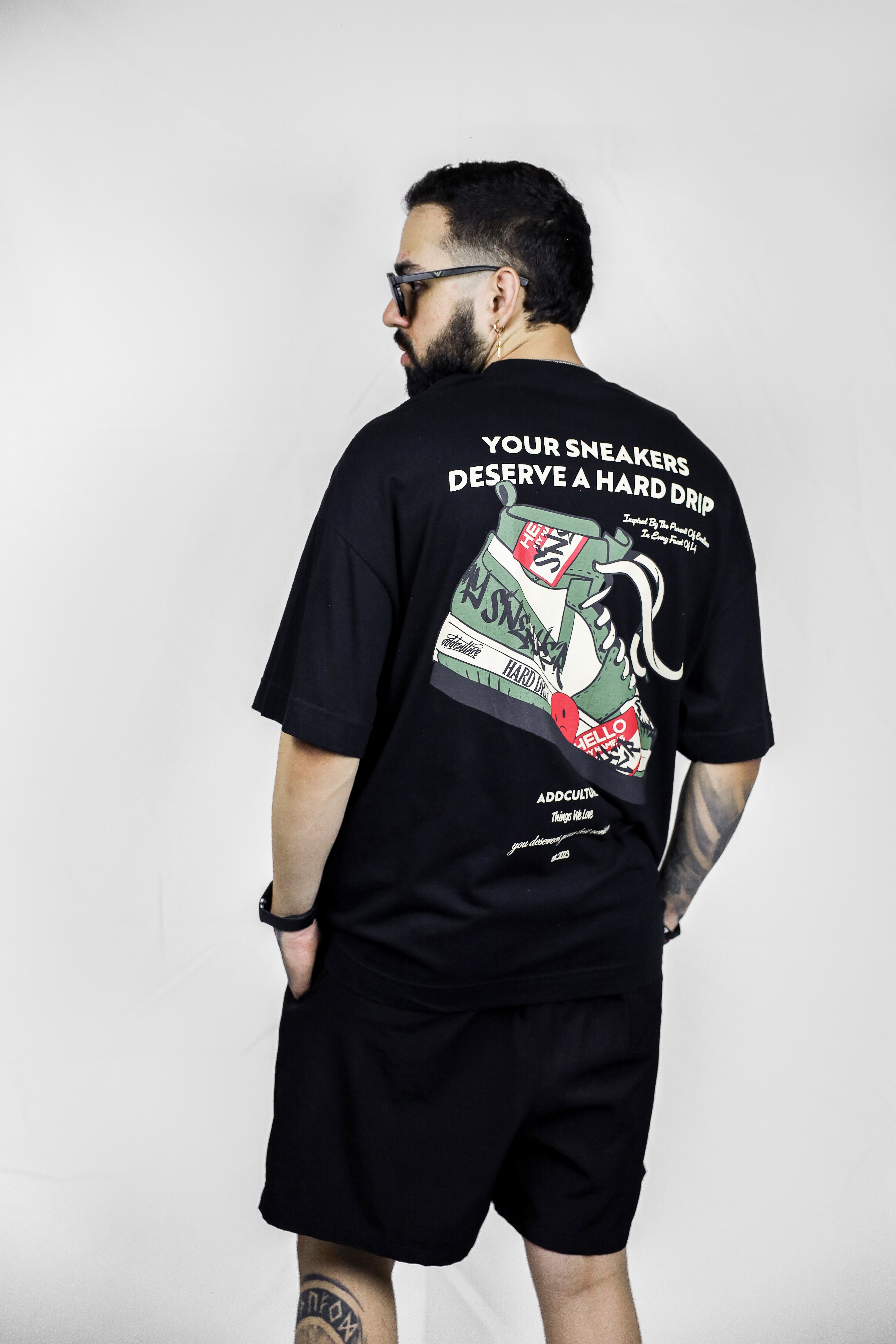 CAMISETA OVERSIZED SNEAKERS