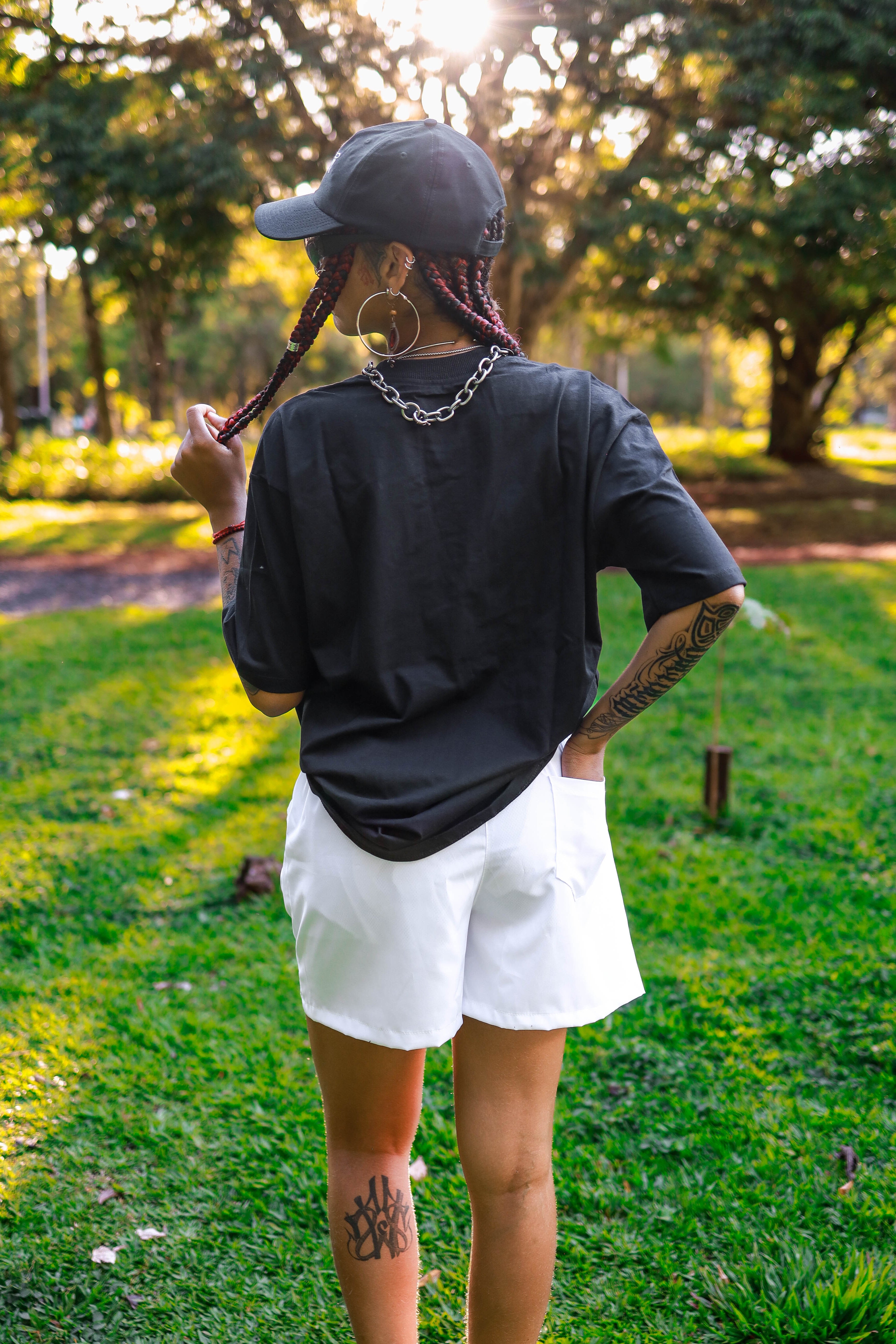CAMISETA BÁSICA PRETA